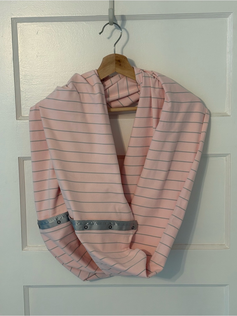 Lululemon Vinyasa Wrap in the Pretty Pink Slalom Stripe
